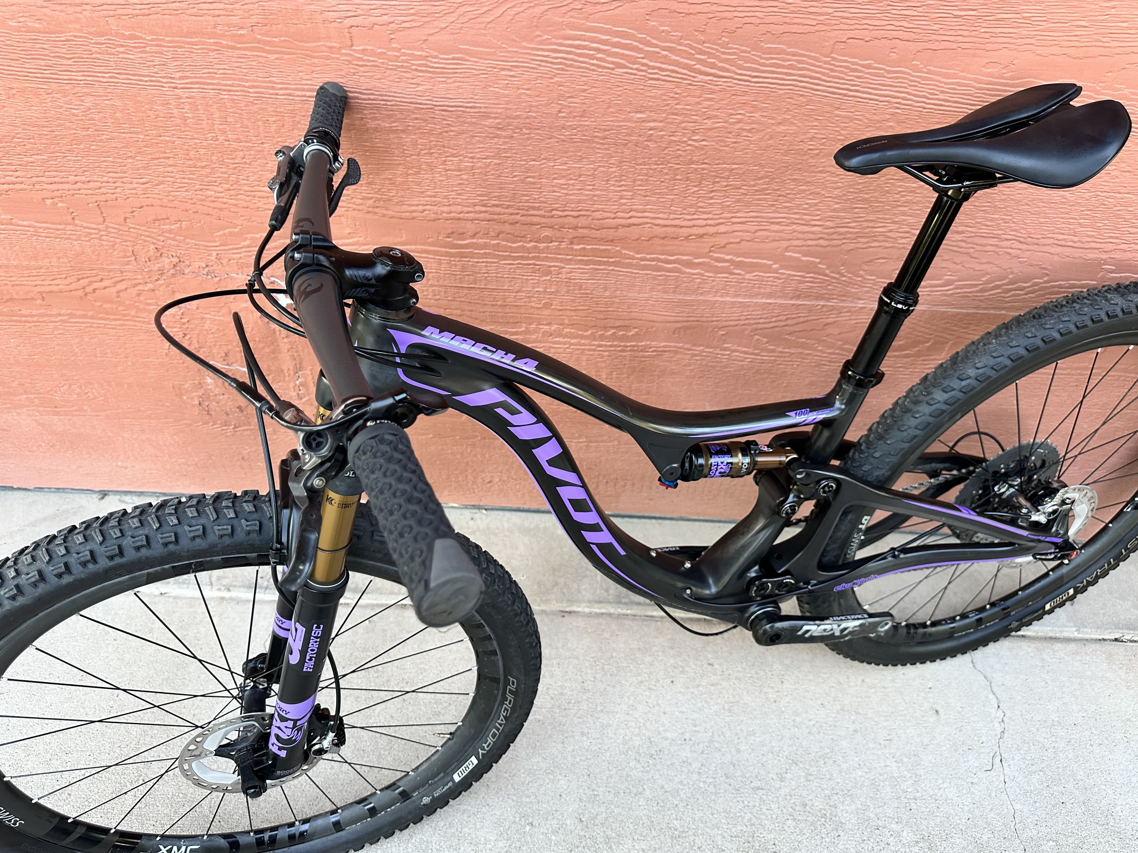 Pivot mach 4 2018 2025