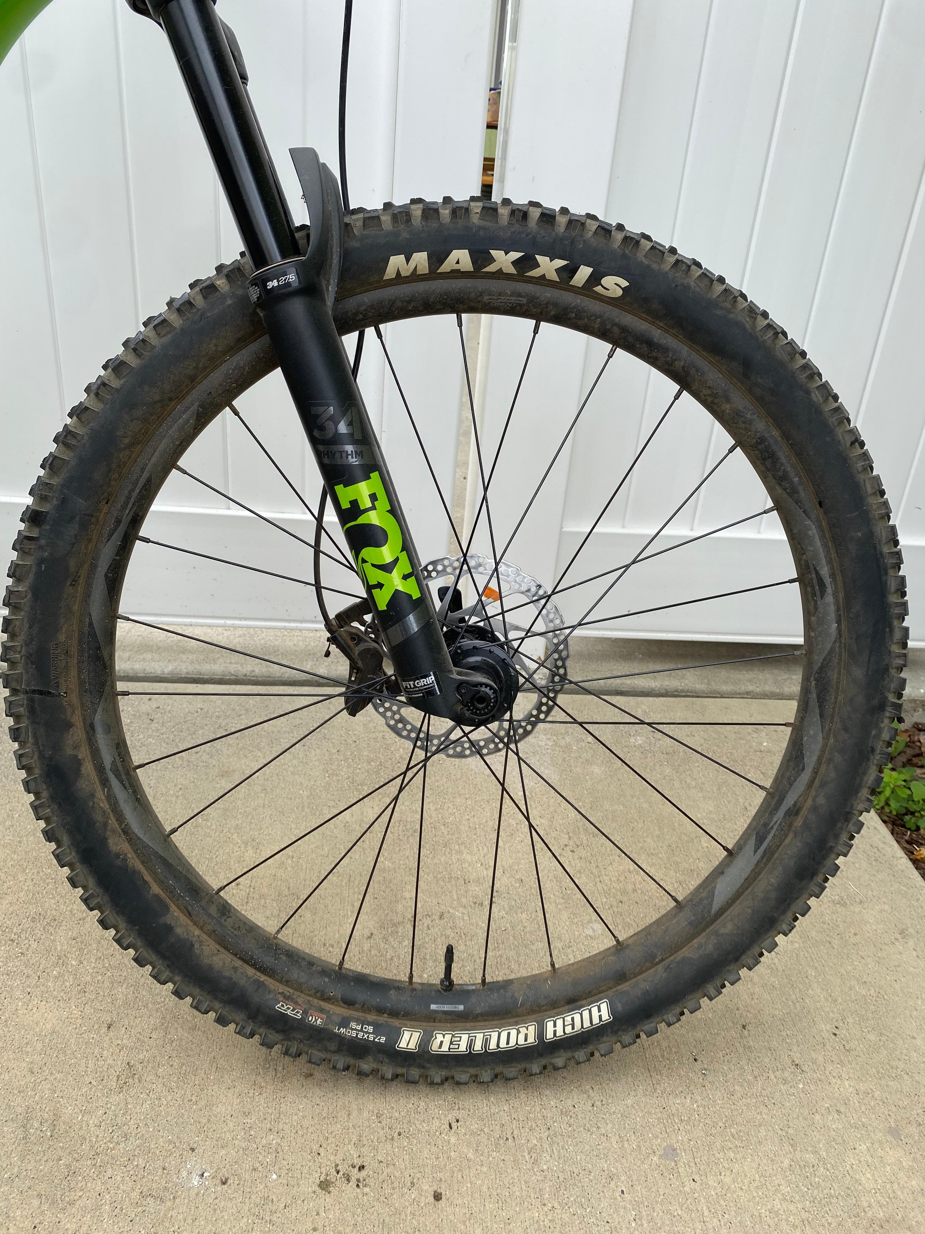 Giant clearance trance green