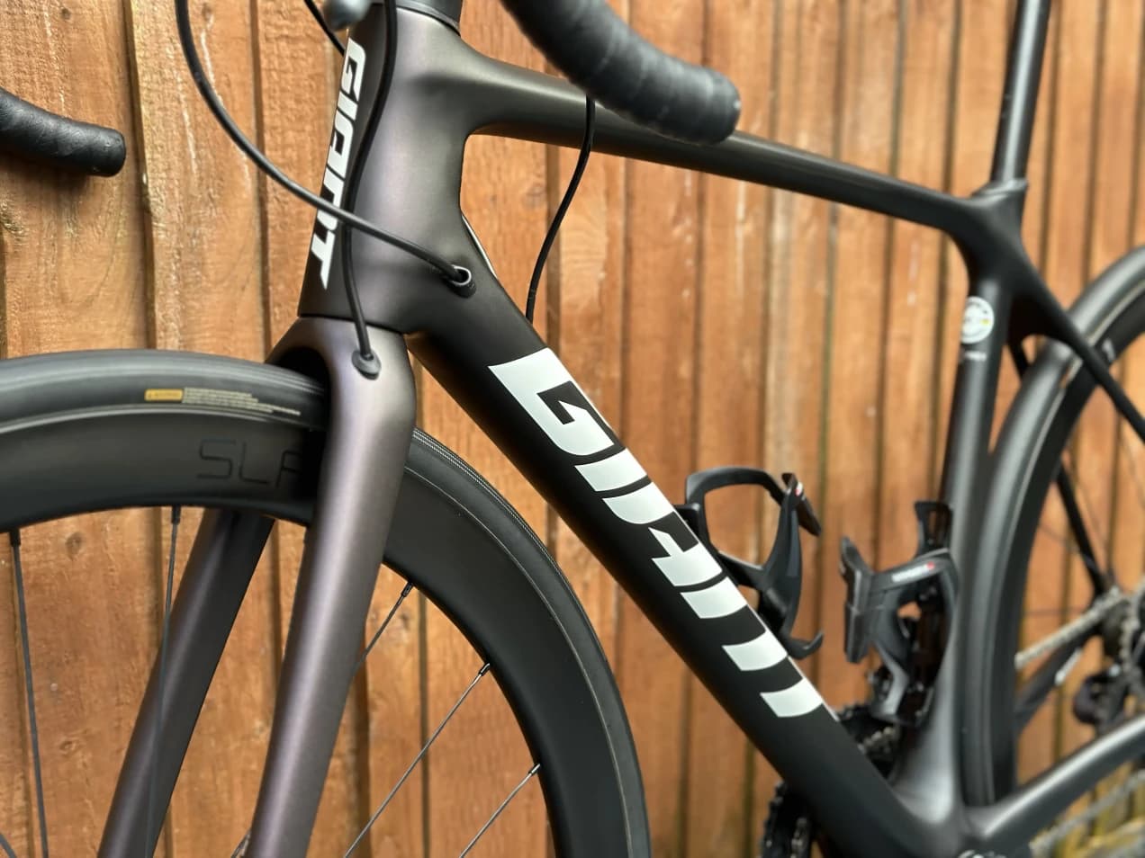 Giant tcr advanced 1 disc pro compact best sale 2021