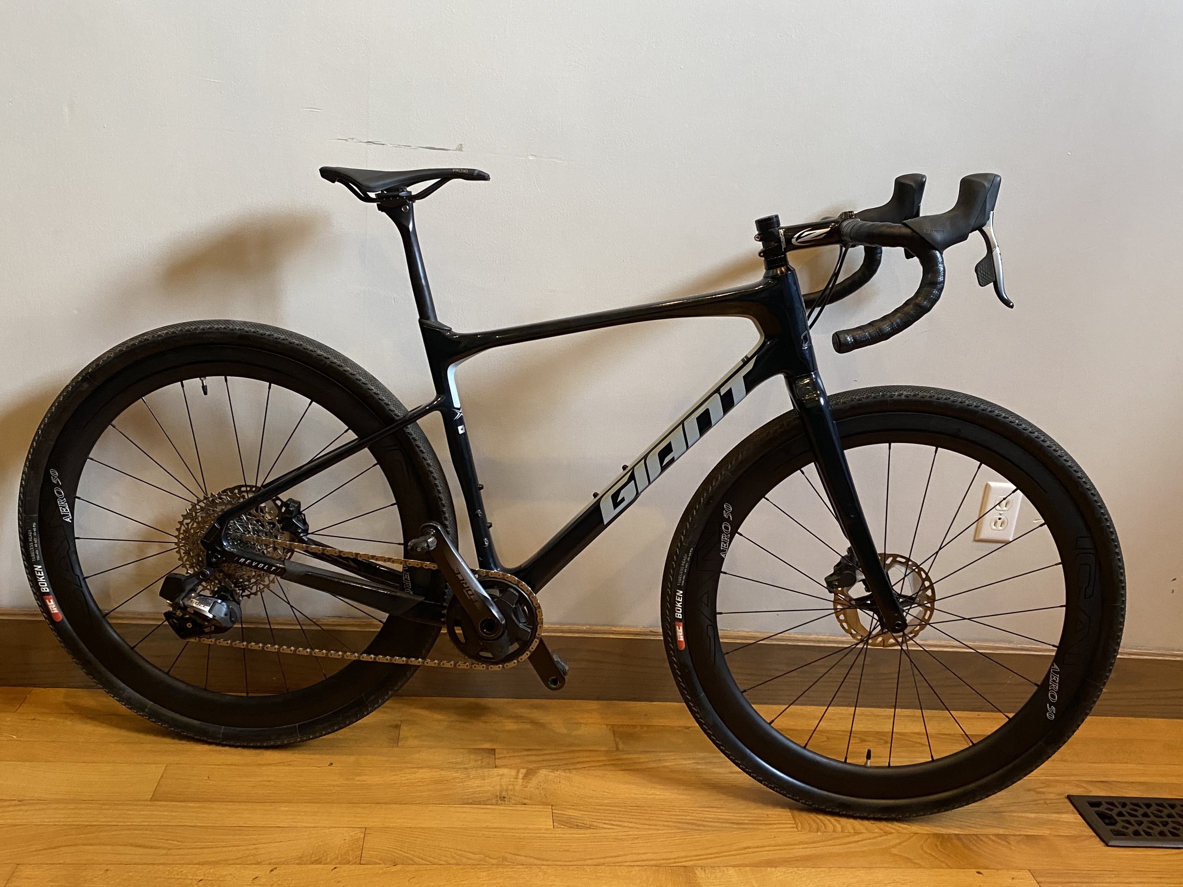 Giant revolt 1 road bike 2021 new arrivals