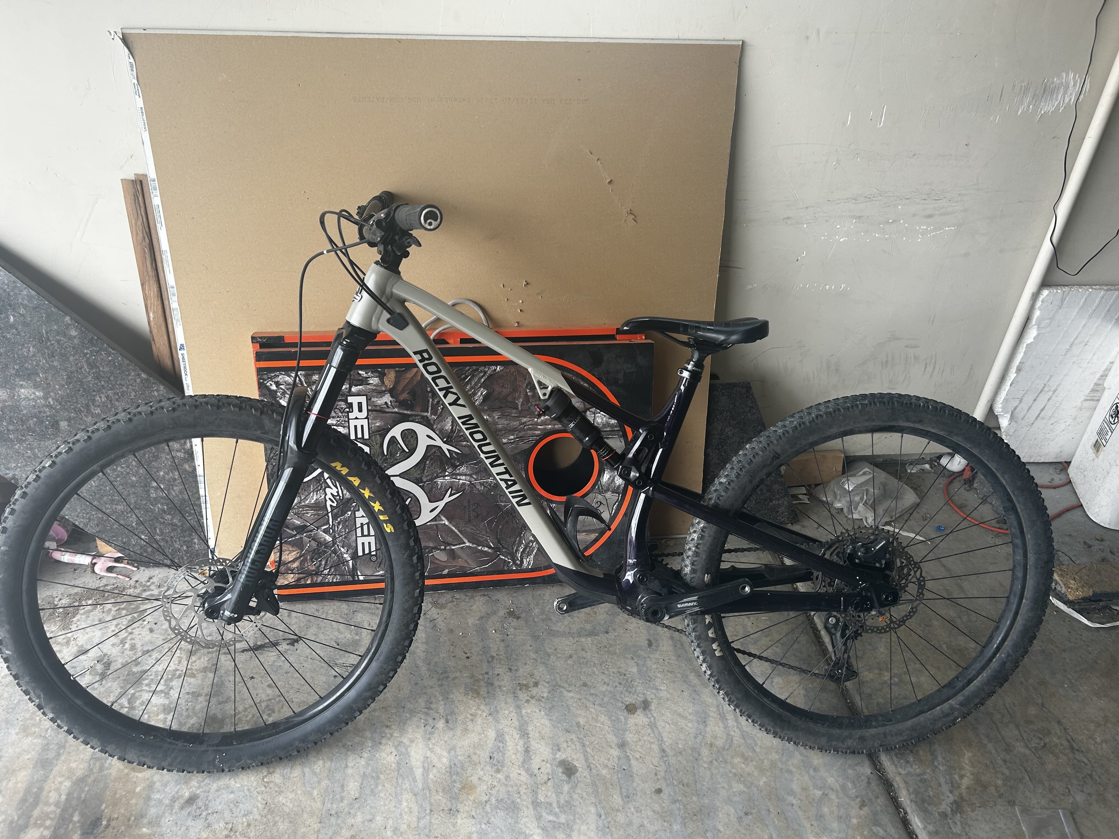 Instinct alloy 2025 30