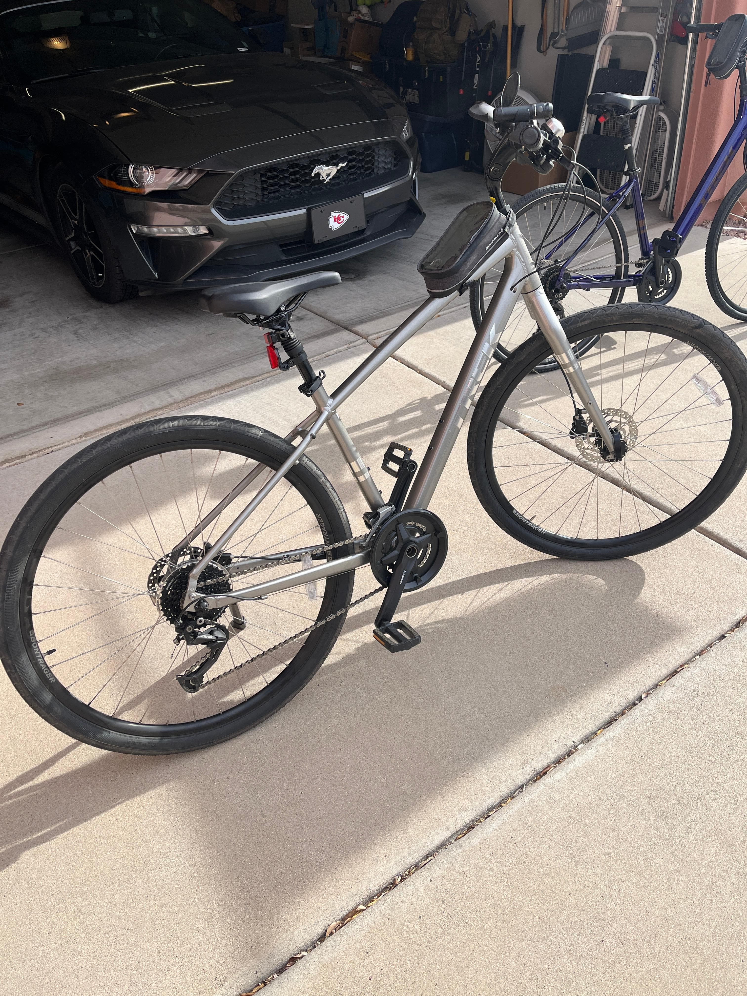 2022 Trek Verve 3 Disc BicycleBlueBook