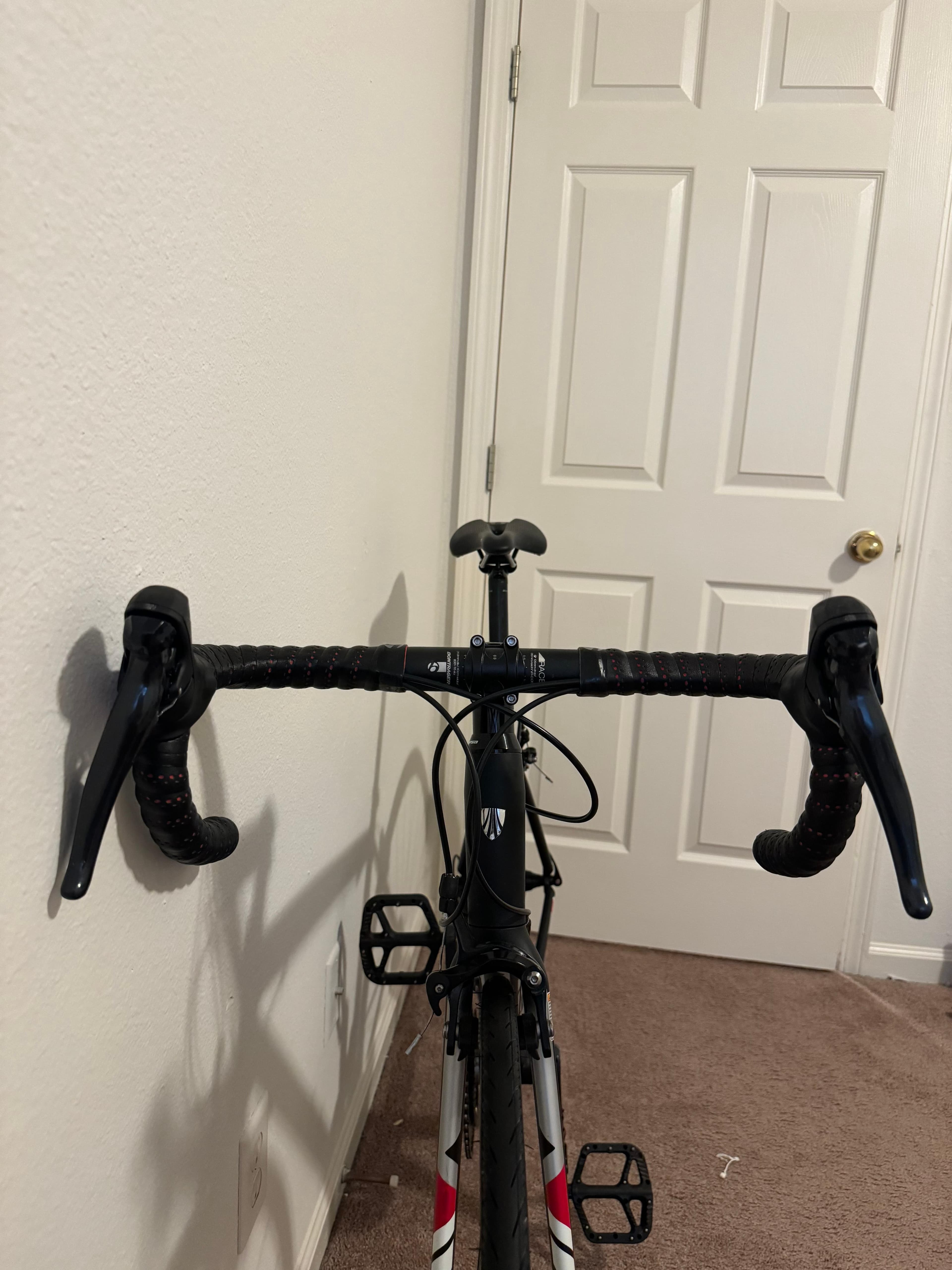 2017 trek hotsell 1.2 blue book