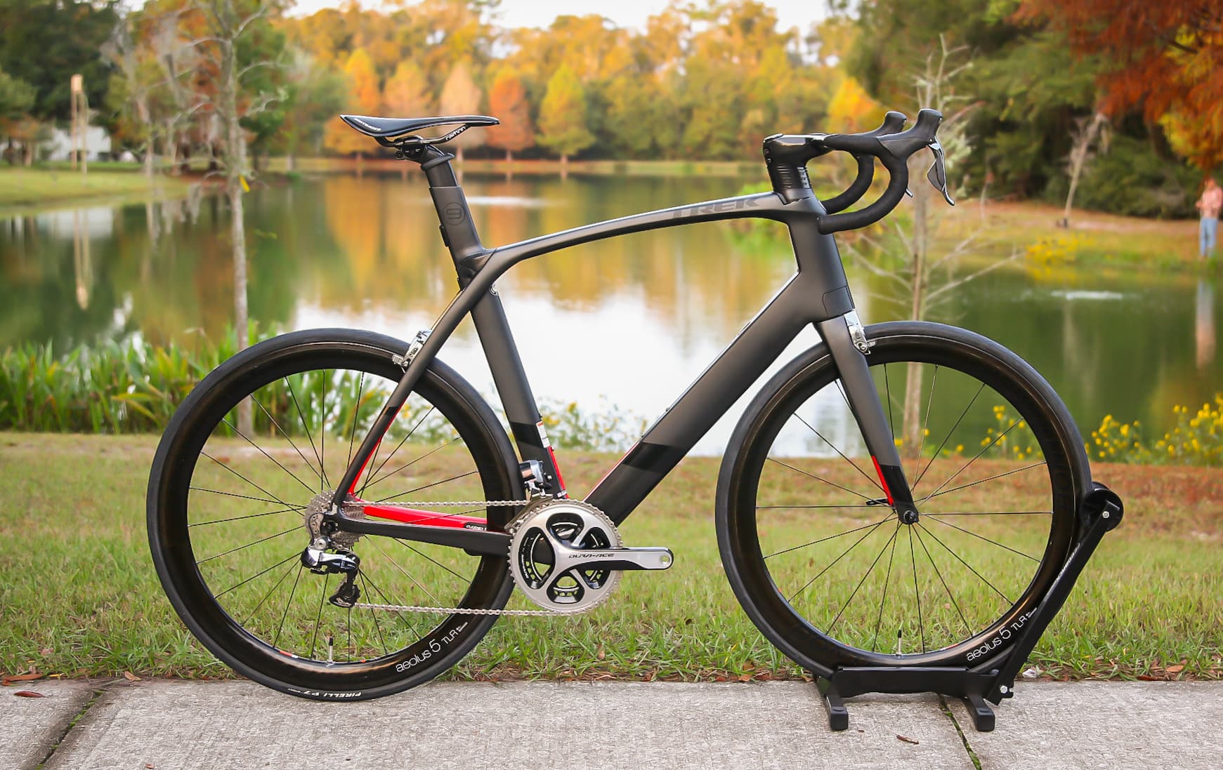 2017 Trek Madone 9.9 BicycleBlueBook