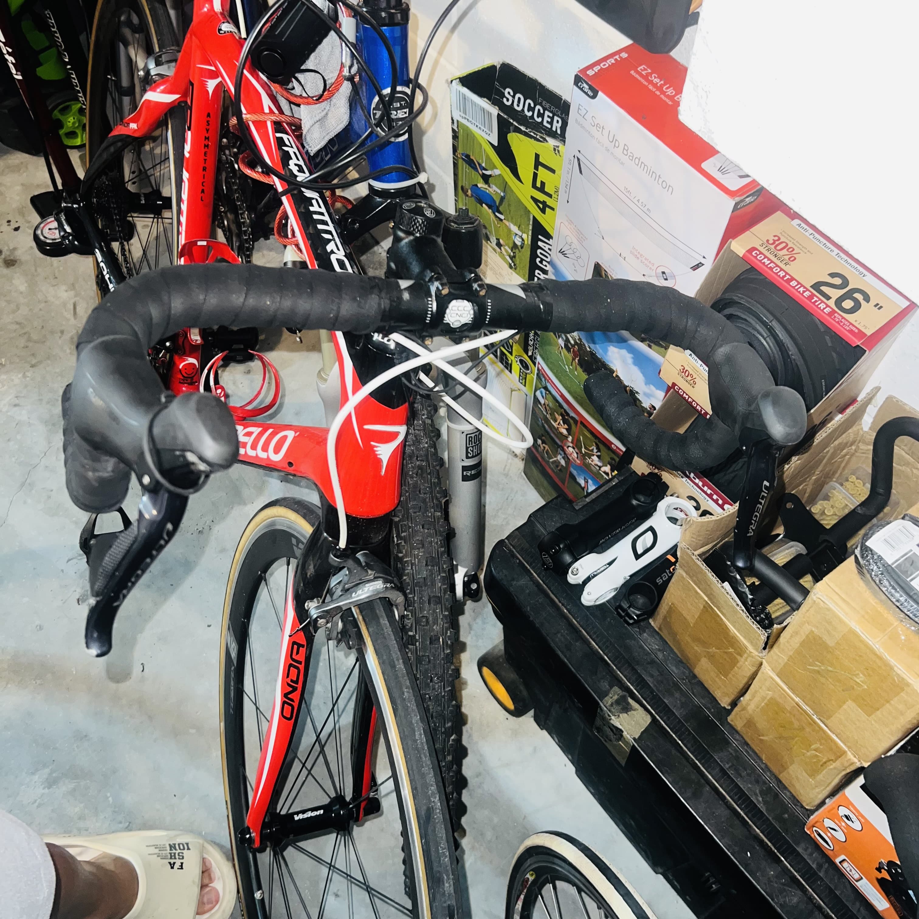 Pinarello fp deals quattro harga