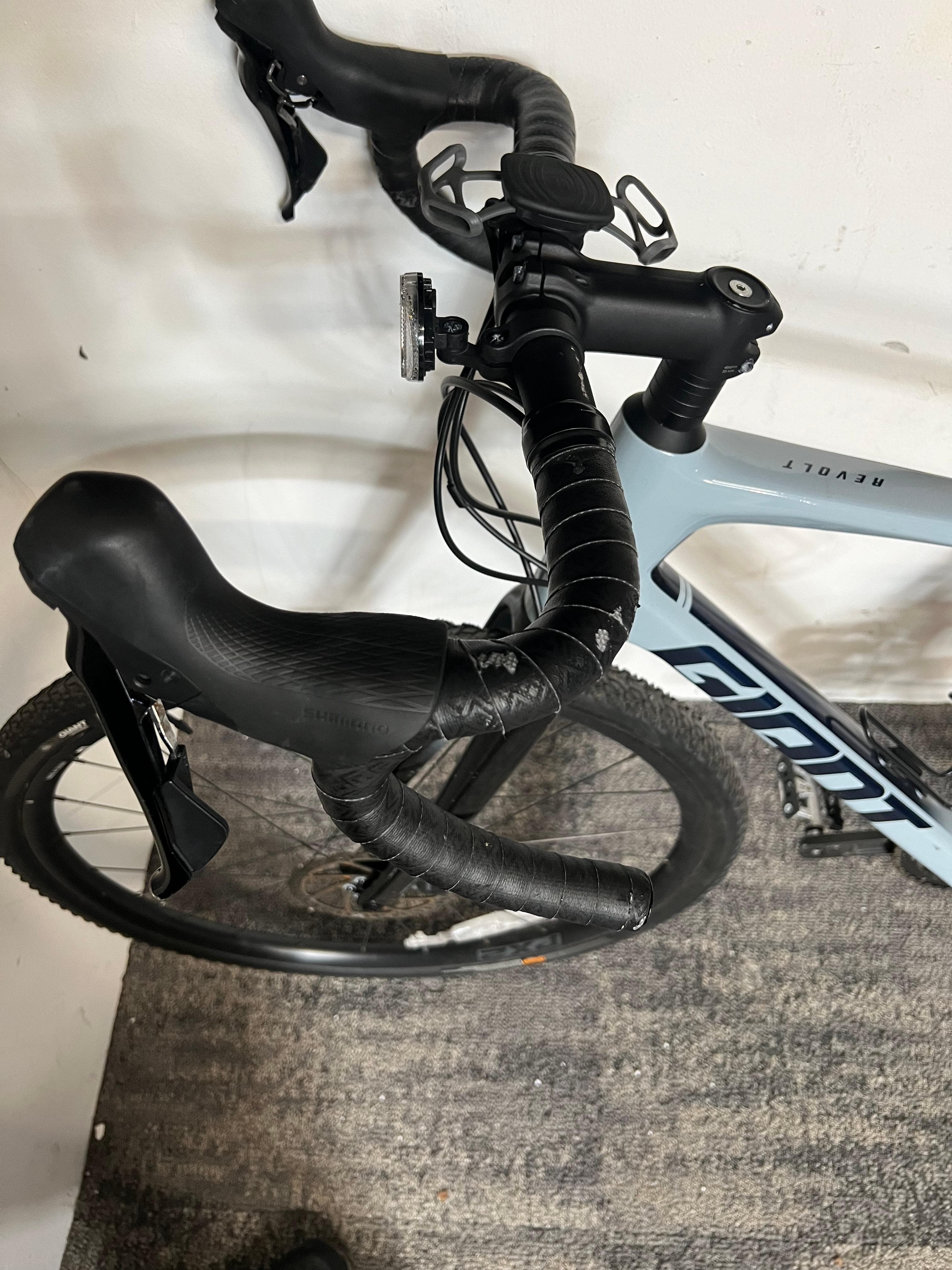 Giant revolt advanced 2025 3 road bike 2021