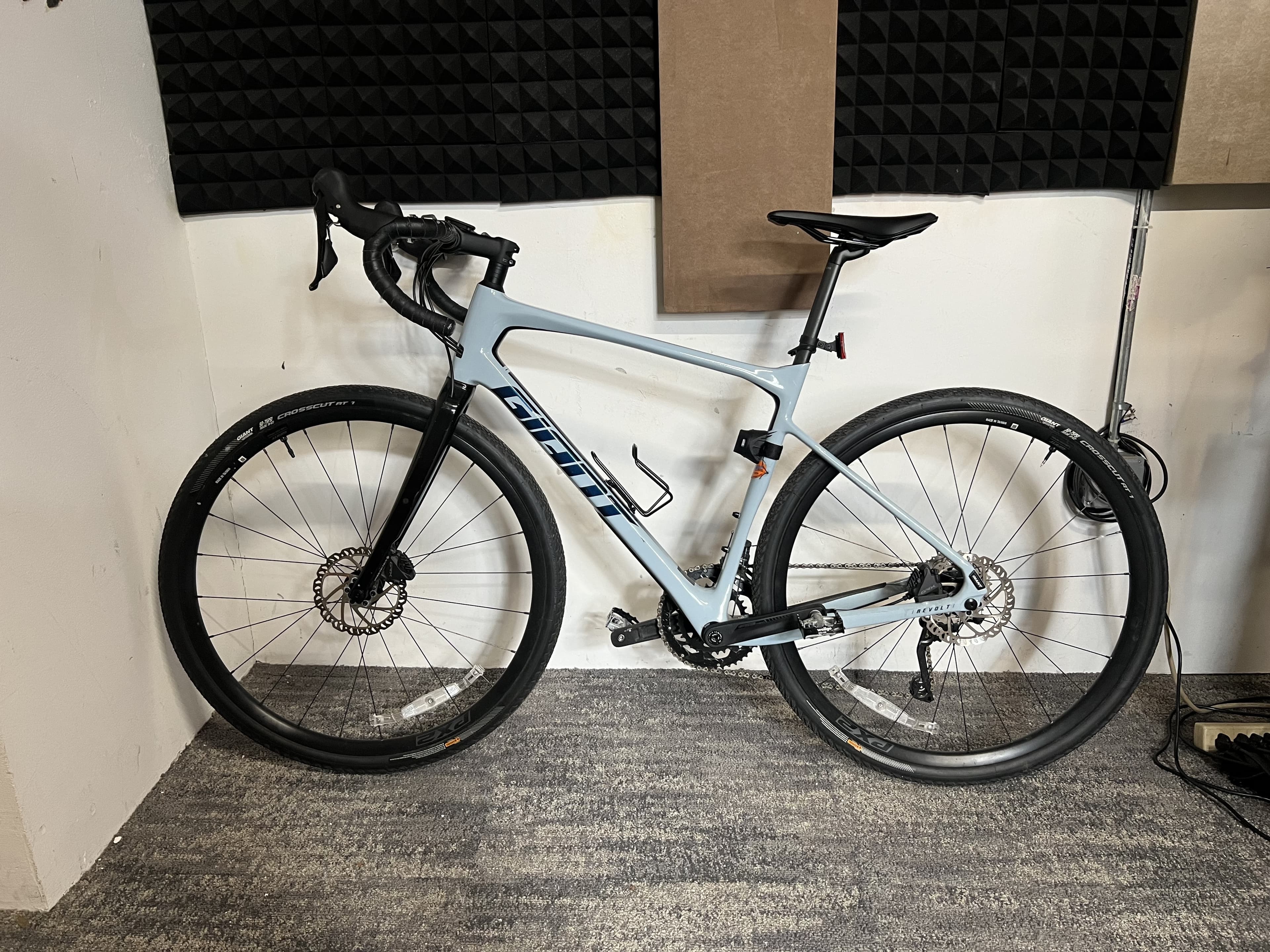 Giant revolt hotsell advanced 2021