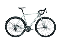 Focus mares al commuter top